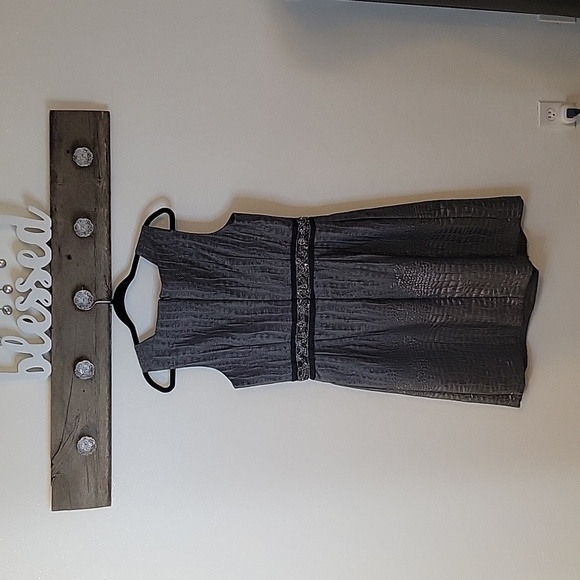 NWT Carmen Marc Valvo Dress SZ 12 - Picture 5 of 12